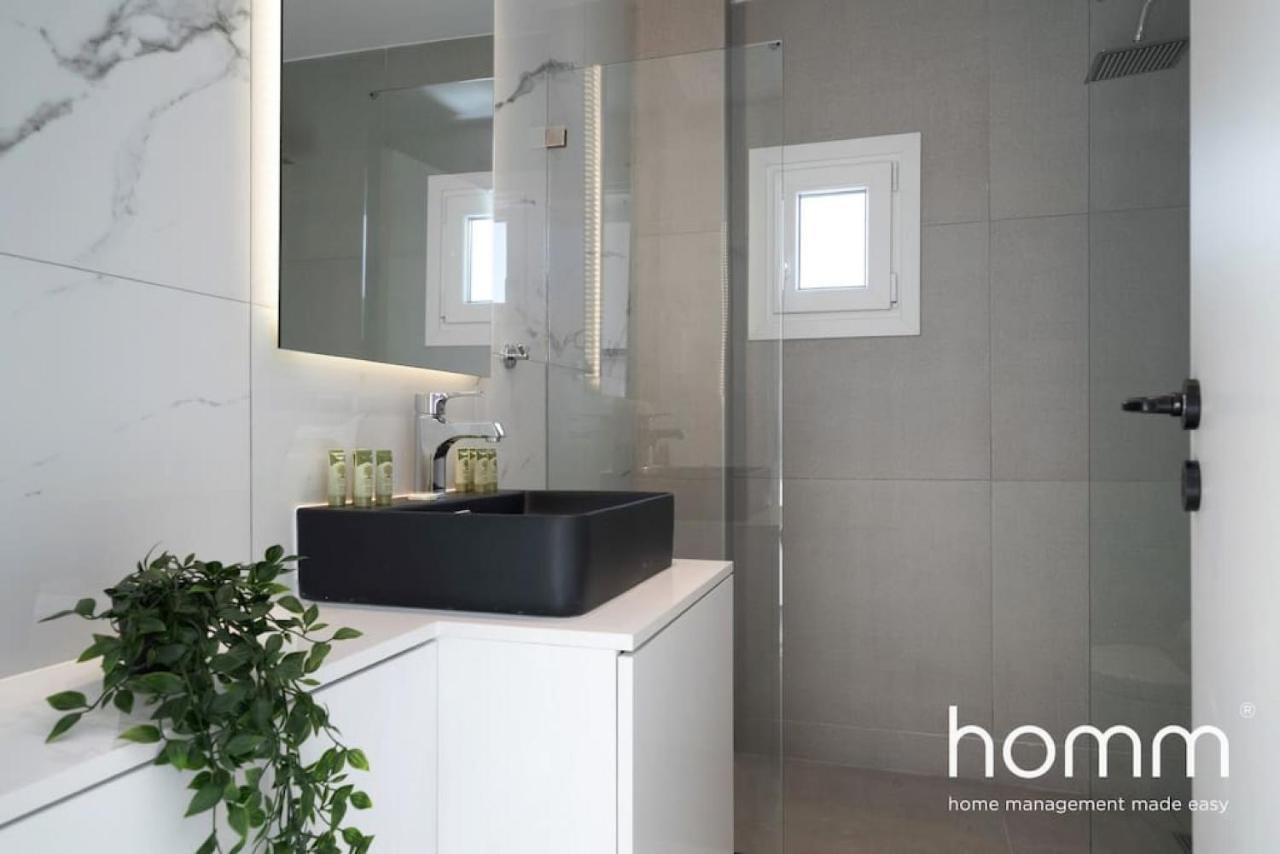 Brand New Homm Penthouse In Ano Glyfada, Dilou Apartment Athens Luaran gambar