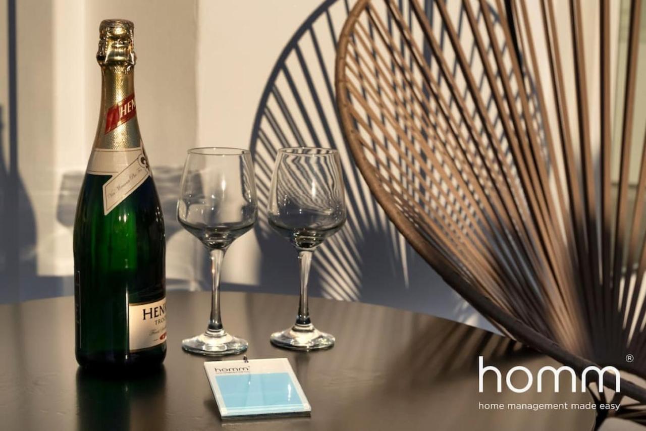 Brand New Homm Penthouse In Ano Glyfada, Dilou Apartment Athens Luaran gambar
